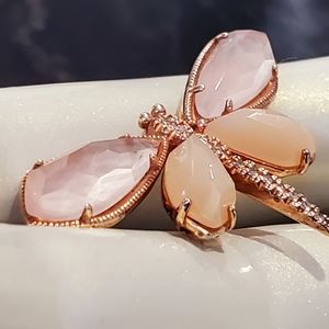 💥MOP RG-PLATED BUTTERFLY PENDANT (no chain)